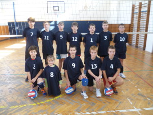 2 minivolejbalové týmy ve skupině B